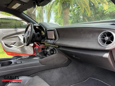 2019 Chevrolet Camaro SS   - Photo 15 - Miami, FL 33165