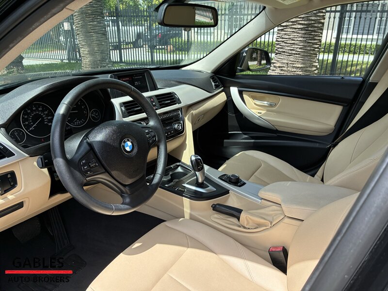 2018 BMW 3 — photo 14