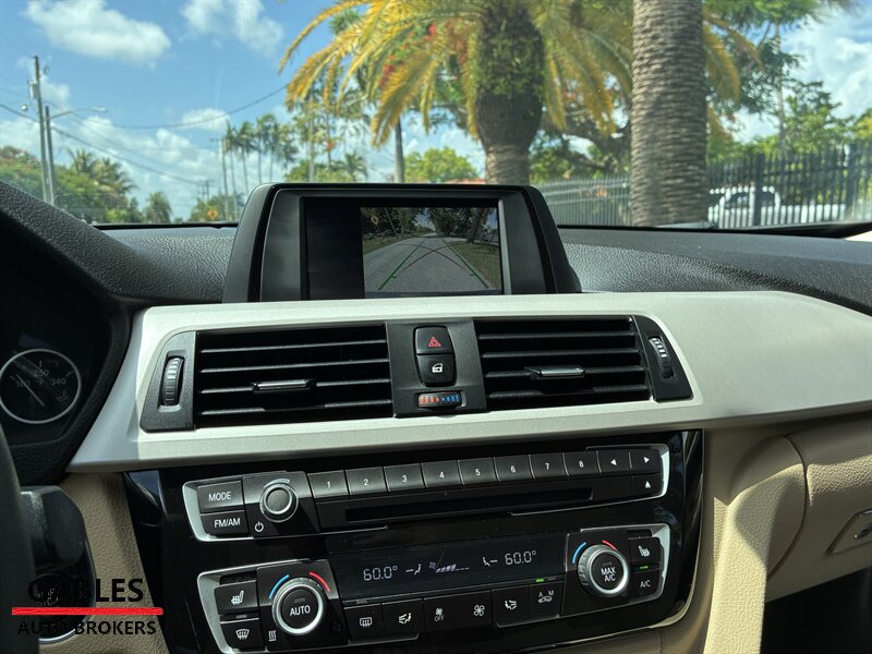 2018 BMW 3 — photo 18