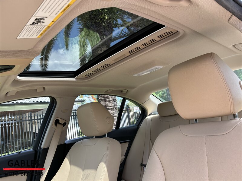 2018 BMW 3 — photo 22