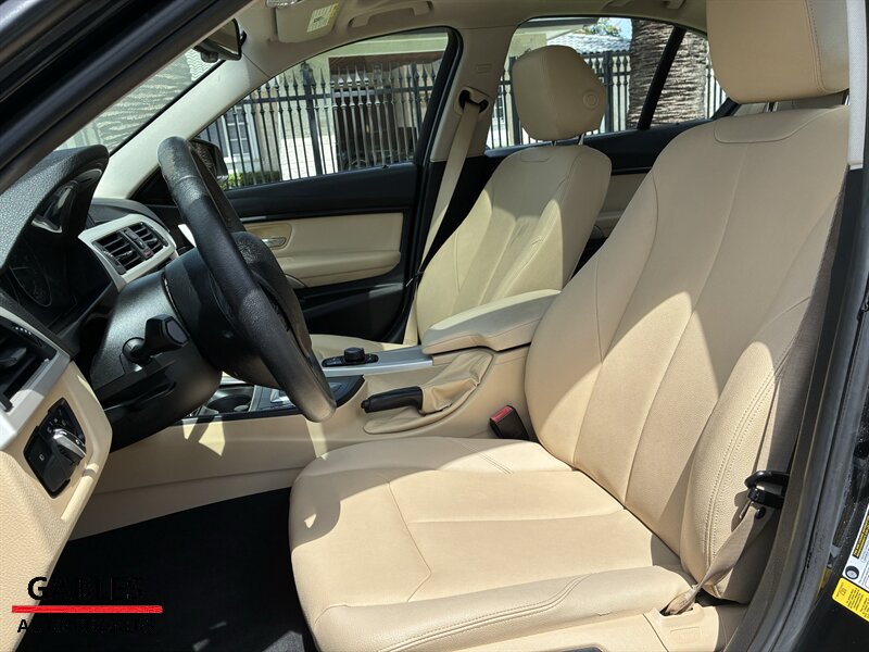 2018 BMW 3 — photo 20