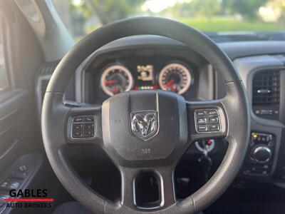 2018 RAM 1500 Express   - Photo 16 - Miami, FL 33165