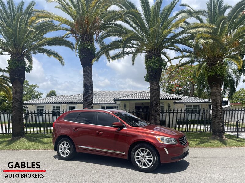 2016 Volvo XC60 T5 Drive-E Premier - Photo 1 - Miami, FL 33165