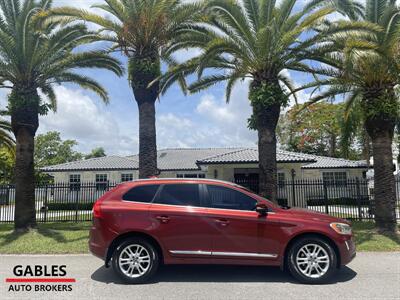 2016 Volvo XC60 T5 Drive-E Premier   - Photo 2 - Miami, FL 33165