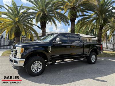 2017 Ford F-250 Super Duty XLT   - Photo 2 - Miami, FL 33165