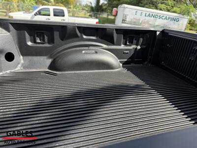 2017 Ford F-250 Super Duty XLT   - Photo 17 - Miami, FL 33165