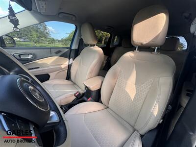 2019 Jeep Compass Sport   - Photo 35 - Miami, FL 33165