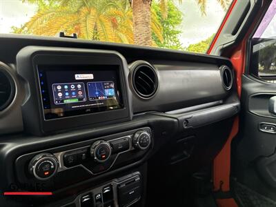 2020 Jeep Gladiator Sport S - Photo 19 - Miami, FL 33165