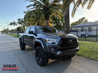 2019 Toyota Tacoma SR5 V6   - Photo 4 - Miami, FL 33165