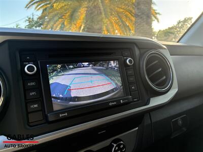 2019 Toyota Tacoma SR5 V6   - Photo 17 - Miami, FL 33165