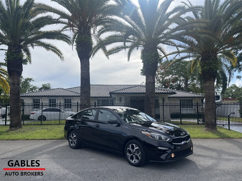2019 Kia Forte LXS - Photo 1 - Miami, FL 33165