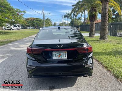 2019 Kia Forte LXS   - Photo 12 - Miami, FL 33165