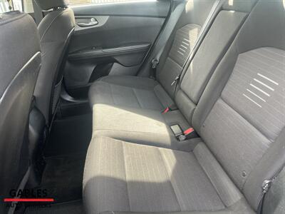 2019 Kia Forte LXS   - Photo 20 - Miami, FL 33165