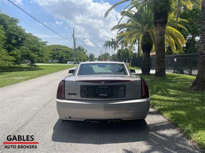 2005 Cadillac XLR   - Photo 10 - Miami, FL 33165