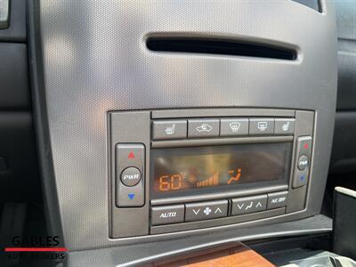 2005 Cadillac XLR   - Photo 21 - Miami, FL 33165