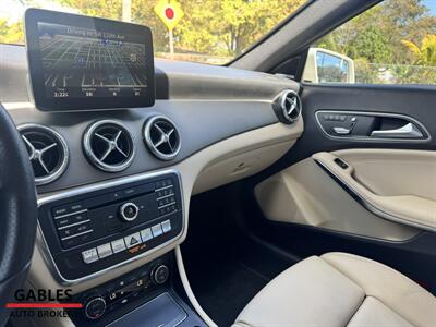 2017 Mercedes-Benz CLA CLA 250   - Photo 33 - Miami, FL 33165