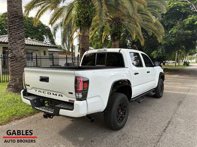 2022 Toyota Tacoma SR5 V6   - Photo 3 - Miami, FL 33165