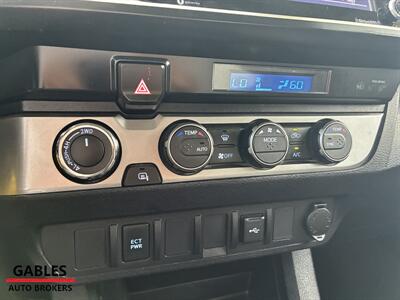 2022 Toyota Tacoma SR5 V6   - Photo 17 - Miami, FL 33165