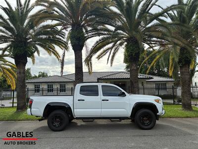 2022 Toyota Tacoma SR5 V6   - Photo 4 - Miami, FL 33165
