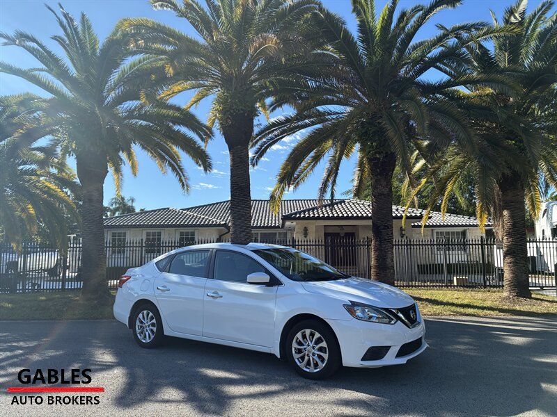 2017 Nissan Sentra SV   - Photo 1 - Miami, FL 33165
