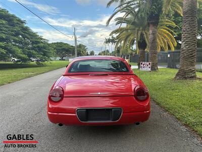 2002 Ford Thunderbird Deluxe   - Photo 12 - Miami, FL 33165