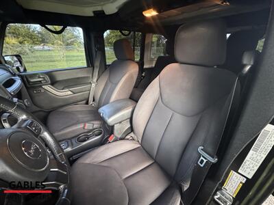 2014 Jeep Wrangler Unlimited Freedom Edition   - Photo 25 - Miami, FL 33165