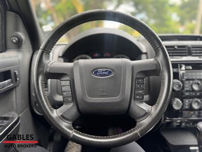 2010 Ford Escape Limited   - Photo 12 - Miami, FL 33165