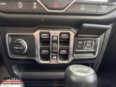 2020 Jeep Gladiator Sport S   - Photo 30 - Miami, FL 33165