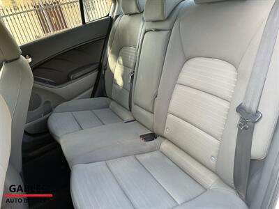 2015 Kia Forte EX   - Photo 20 - Miami, FL 33165