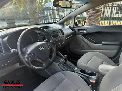 2015 Kia Forte EX   - Photo 13 - Miami, FL 33165