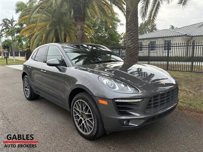 2016 Porsche Macan S   - Photo 4 - Miami, FL 33165