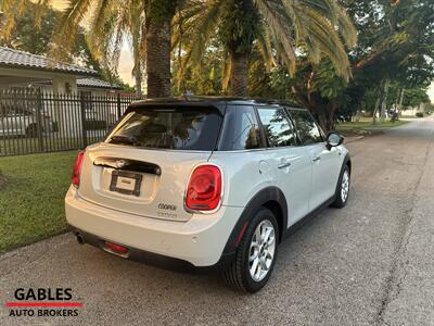 2019 MINI Hardtop 4 Door Cooper   - Photo 4 - Miami, FL 33165