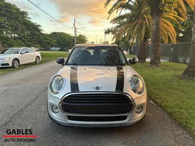 2019 MINI Hardtop 4 Door Cooper   - Photo 2 - Miami, FL 33165