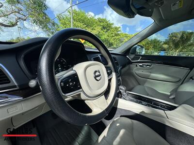 2019 Volvo XC90 T5 Momentum   - Photo 31 - Miami, FL 33165