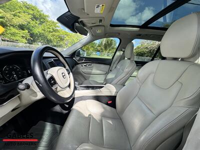 2019 Volvo XC90 T5 Momentum   - Photo 32 - Miami, FL 33165