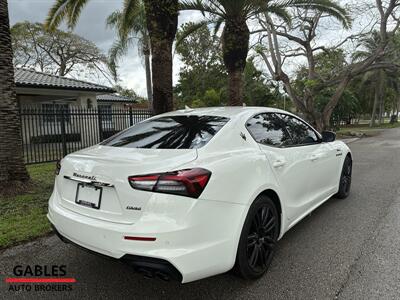 2023 Maserati Ghibli Modena - Photo 7 - Miami, FL 33165