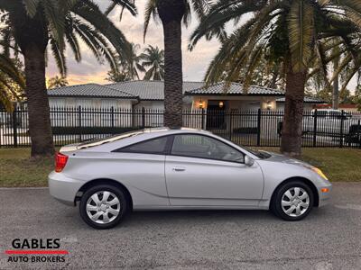 2001 Toyota Celica GT   - Photo 8 - Miami, FL 33165