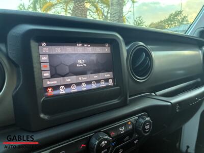 2019 Jeep Wrangler Unlimited Sport S   - Photo 16 - Miami, FL 33165