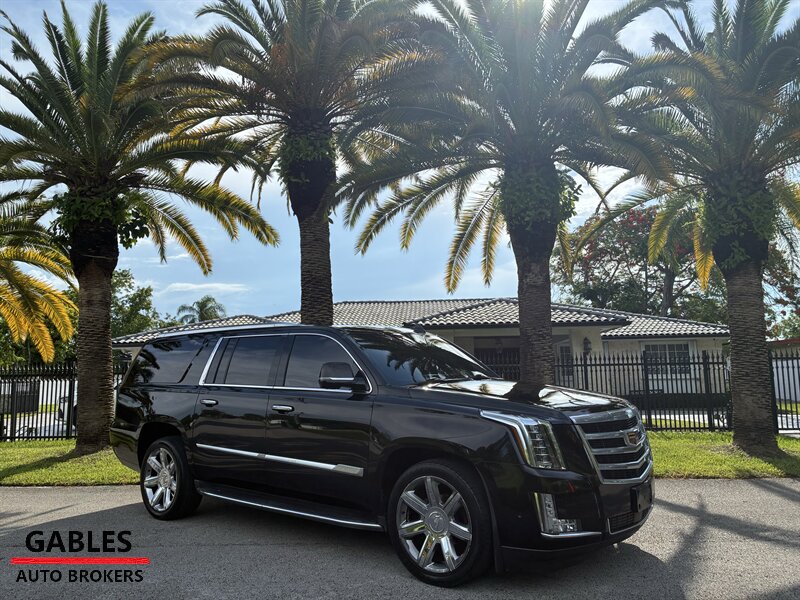 2019 Cadillac Escalade ESV Premium Luxury  
