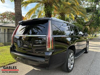 2019 Cadillac Escalade ESV Premium Luxury   - Photo 4 - Miami, FL 33165