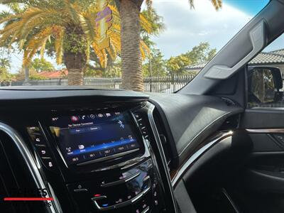 2019 Cadillac Escalade ESV Premium Luxury   - Photo 17 - Miami, FL 33165