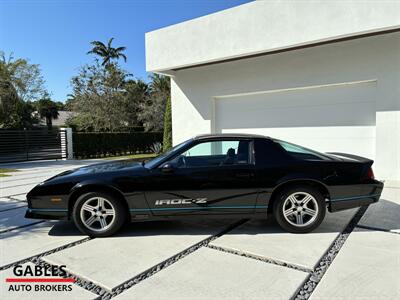 1989 Chevrolet Camaro IROC Z   - Photo 6 - Miami, FL 33165