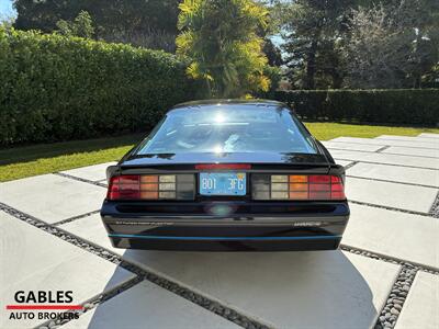 1989 Chevrolet Camaro IROC Z   - Photo 4 - Miami, FL 33165