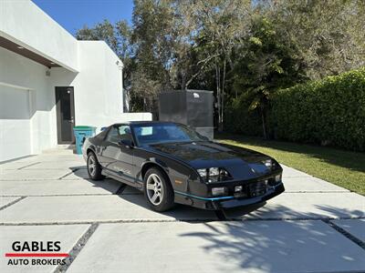 1989 Chevrolet Camaro IROC Z   - Photo 1 - Miami, FL 33165