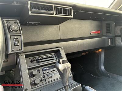 1989 Chevrolet Camaro IROC Z   - Photo 19 - Miami, FL 33165