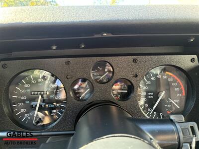 1989 Chevrolet Camaro IROC Z   - Photo 17 - Miami, FL 33165