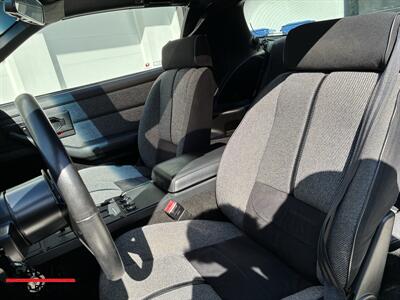 1989 Chevrolet Camaro IROC Z   - Photo 21 - Miami, FL 33165