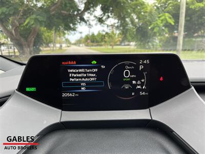 2024 Toyota Prius XLE   - Photo 16 - Miami, FL 33165