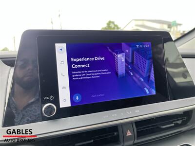 2024 Toyota Prius XLE   - Photo 20 - Miami, FL 33165