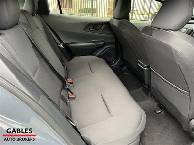 2024 Toyota Prius XLE   - Photo 15 - Miami, FL 33165